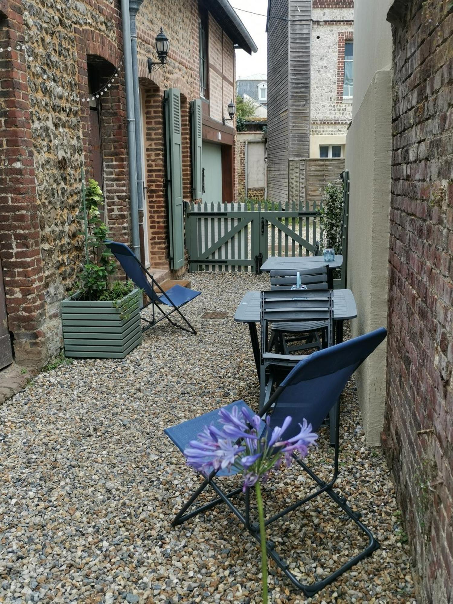 Le Clos Des Tempetes Етрета Екстер'єр фото